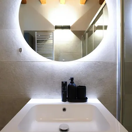 Apartment Primopiano - Zumbini Milan